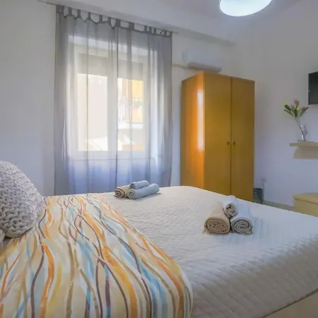 Grandmother's House - Bed & Breakfast